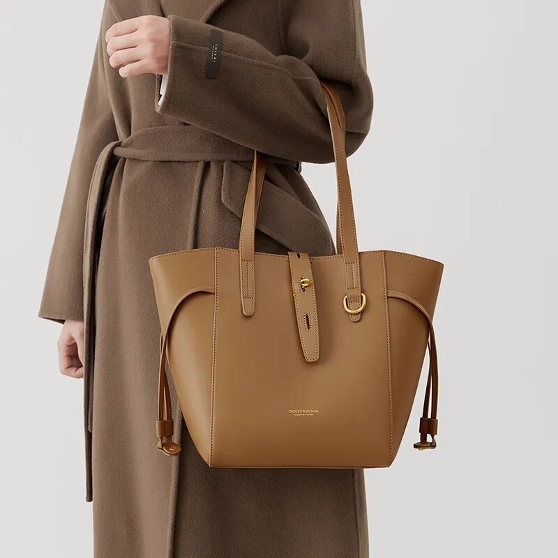 Ale Large Genuine Leather Bag
