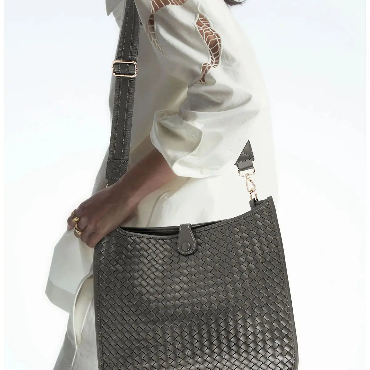 Eduarda Woven Messenger Bag