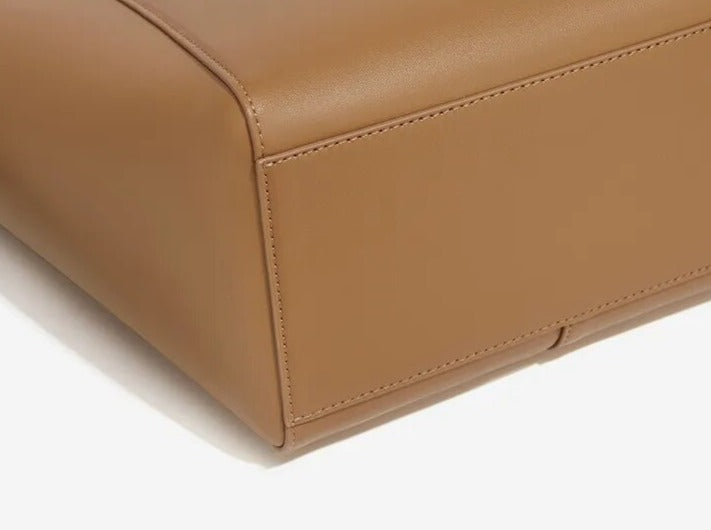 Ale Large Genuine Leather Bag