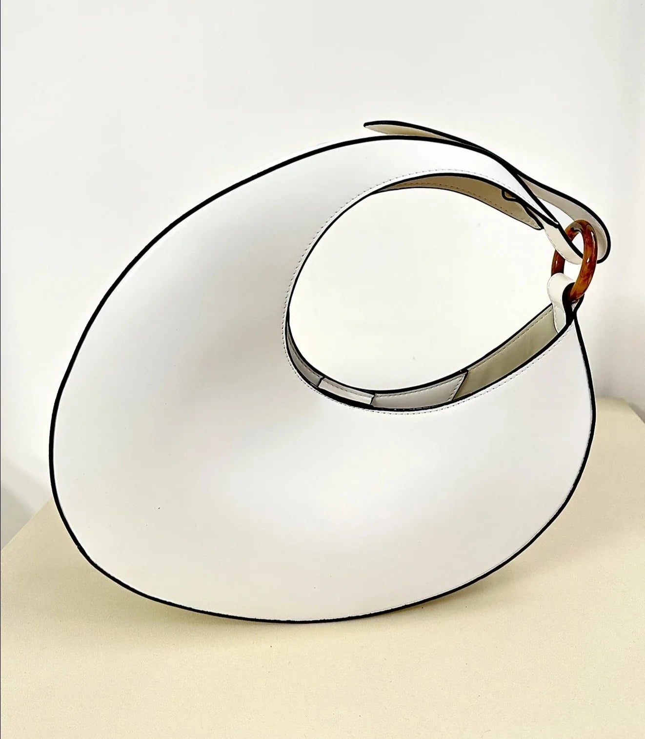 Cris Oval Bag