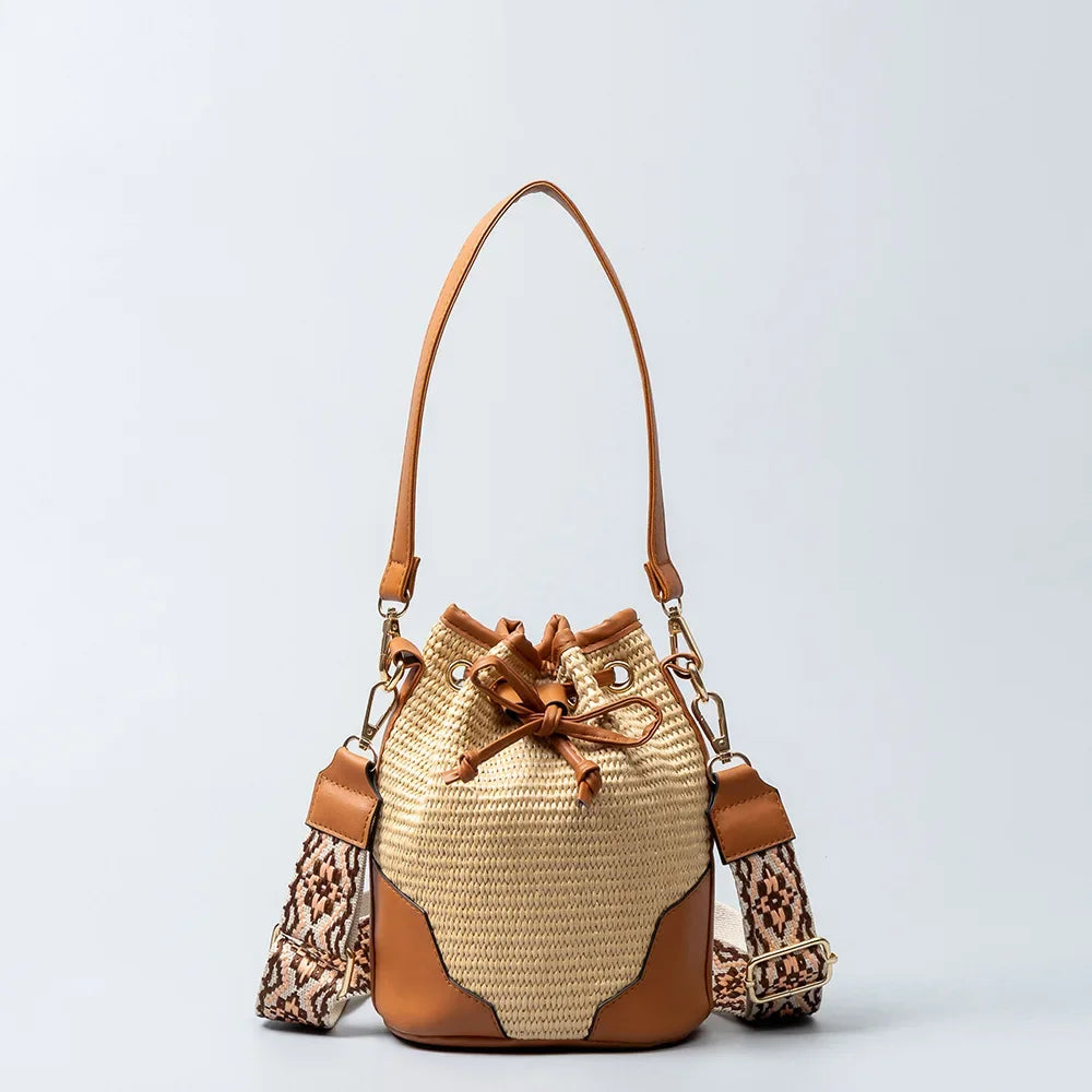 Marília Crossbody Bucket Bag