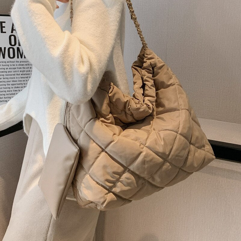 Dandara Puffer Bag