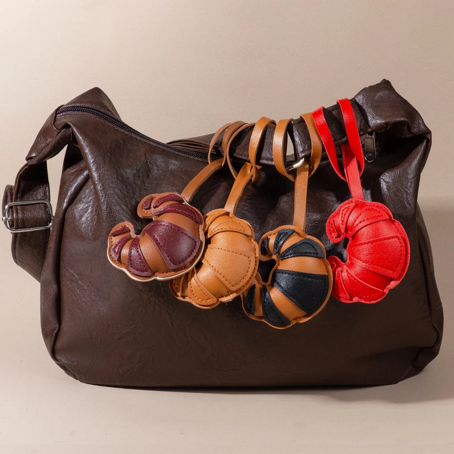 Mozi Croissant Bag